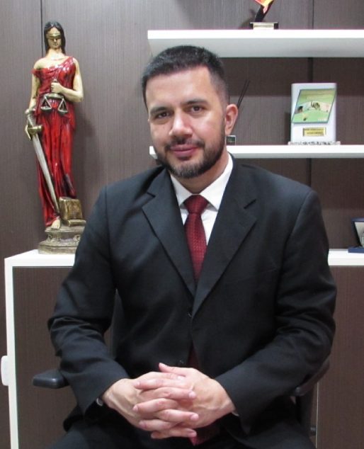 Dr. Michel Dias de Assumpção - Advogado Sócio