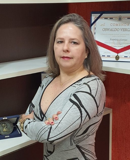 Dra. Patrícia Alovisi - Sócia Fundadora